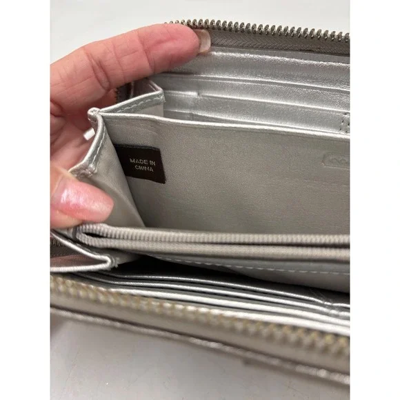 Coach Multicolor Zip-Around Logo Credit Card Women's Wallet - Picture 6 of 7